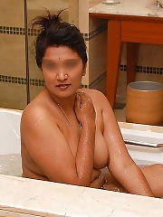 Photo 5, Indian Aunty 443