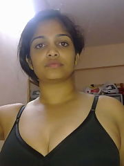 Photo 110, Bhabhi 