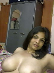 Photo 121, Bhabhi 