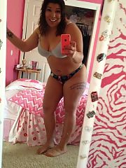 Photo 14, Young curvy latina